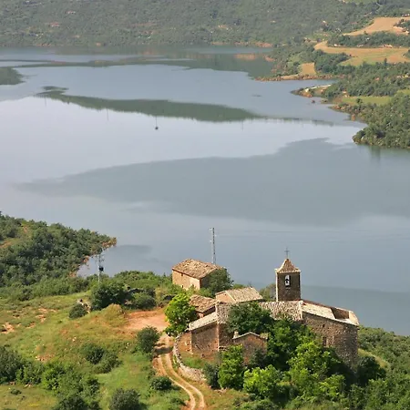 L'antic Ajuntament De La Torra La Baronia de Rialb